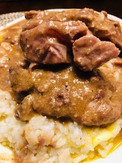 Recipe Momma: COUNTRY RIBS W/ GRAVY Country Style Pork Ribs With Gravy, Boneless Rib Recipes, Country Style Ribs In Crock Pot, Boneless Ribs Crockpot, Boneless Pork Ribs Crockpot, Pork Fingers, Country Style Pork Ribs Crock Pot, Pork Gravy Recipe, Country Ribs Recipe