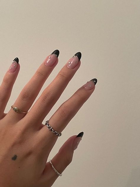 Black French Tip Nails With Gems Almond, Black French Tips With Diamonds, Black Tip Nails With Rhinestones, Black Jeweled Nails, Black French Tip Chrome Nails, Black French With Rhinestones, Black Chrome French Tip, Black French Tip With Rhinestones, Black French Tip With Gems