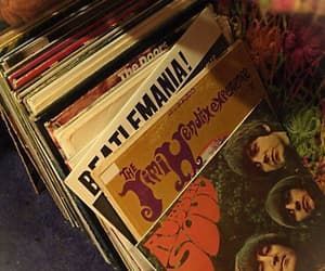 315 images about 70´s on We Heart It | See more about vintage, aesthetic and retro Rubber Soul Beatles, Rubber Soul, Hippie Aesthetic, 70s Aesthetic, 70s Vibes, 80s Vibes, Rock N’roll, Music Aesthetic, Retro Aesthetic