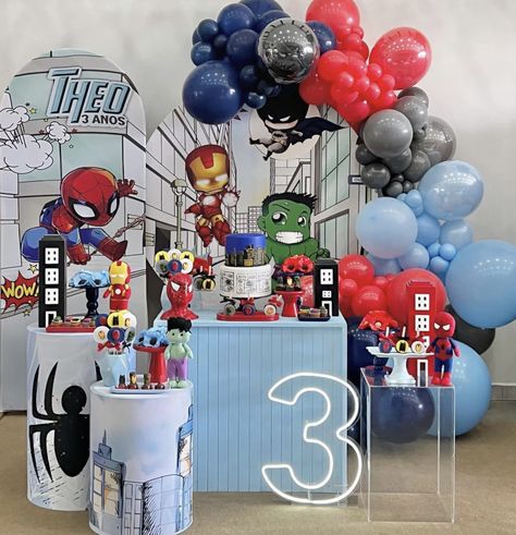 Super Hero Balloon Decor, Spidy Birthday Party Theme, Avengers Party Ideas Decoration, Marvel Themed Birthday Party, Marvel Avengers Birthday Party, Spidey Birthday Party, Avengers Theme Birthday, Avengers Party Decorations, Superhero Birthday Party Decorations