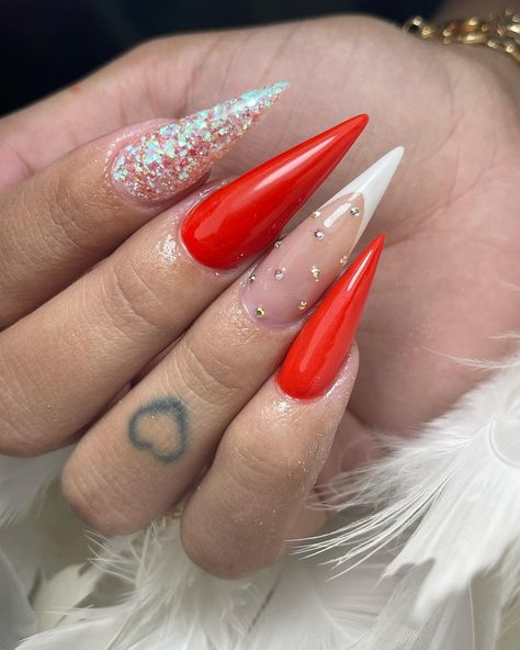 Stilleto Nails Designs, Nails Designer, Color For Nails, Beauty Nails Design, Stiletto Nails Designs, Healthy Nails, Dope Nails, Nail Shapes, Long Acrylic Nails