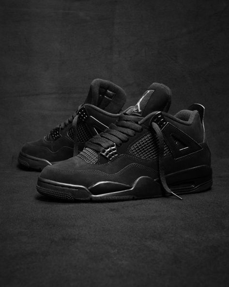 Jordan 4 Black Cat Wallpaper, Air Jordan 4 Outfit, Black Cat Wallpaper, Air Jordan 4 Black Cat, Jordan 4 Outfit, Sneakers Wallpaper, Jordan 4 Black, Jordan Retro 4, Jordan 4s