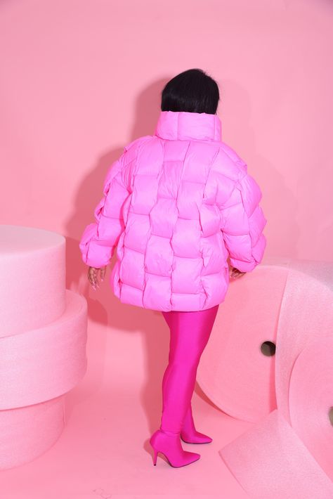 Stay warm and stylish in the Swerve Puffer Jacket. Featuring a hot pink quilted design, this jacket provides unbeatable insulation and comfort. It an essential part of your cold weather wardrobe. Model is wearing size SMALL Color may vary due to lighting Coat Outfit Casual, Pink Puffer Jacket, Barbie Bedroom, Creative Fashion Photography, Funny Outfits, Pink Coat, Coat Outfits, Pink Outfits, Cold Weather