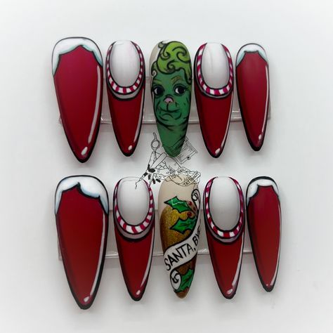 The Grinch nail art Retro Christmas Nail Art, Pop Art Christmas Nails, Christmas Pop Art Nails, A Christmas Story Nails, Christmas Cartoon Nails, Tacky Christmas Nails, Cartoon Christmas Nails, Christmas Movie Nails, 2d Nails