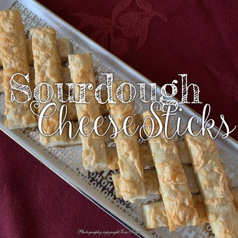 Cheese Bread Sticks, Cheese Stick, Cheesy Snack, Sourdough Discard, Sourdough Bread Recipe, Cheese Sticks, Sourdough Recipes, Cheese Bread, Breadsticks