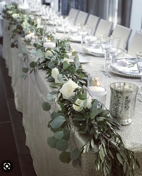 Wedding Long Table Flowers, Head Table Garland, Head Table Wedding Flowers, April Weddings, Head Table Wedding Decorations, Fire Flies, Floating Candles Wedding, Candy Tables, Golf Wedding