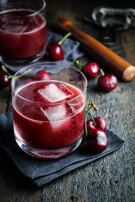 Cherry-Chocolate Bourbon Soda {Katie at the Kitchen Door} Cherry Bourbon, Chocolate Extract, Cherry Vanilla, Chocolate Bourbon, Cherry Chocolate, Soda Recipe, Kitchen Door, Christmas Cocktails, Cherry Bomb