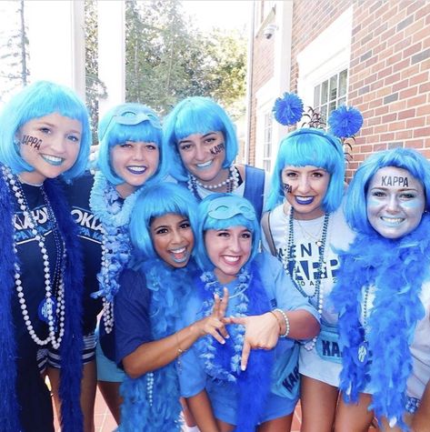 Blue And White Spirit Day School, Blue Spirit Day Outfits, House Of Blues Bid Day, School Spirit Outfit, Sports Day Outfit, Orientation Outfit, Homecoming Spirit Week, Sorority Tee Shirts, Old Lady Costume