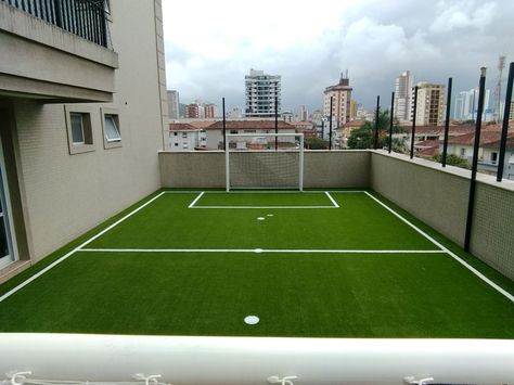 Soccer Backyard, Indoor Soccer Field, Outdoor Sports Court, Boys Garden, Soccer Pitch, Kid Friendly Backyard, Home Basketball Court, Backyard Sports, Sports Court