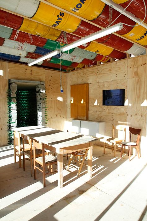 Recycled Architecture, Recycle Interior, Recycle Design, Recycled House, Wooden Window Frames, Green Architecture, Adaptive Reuse, Low Tech, Sustainable Architecture