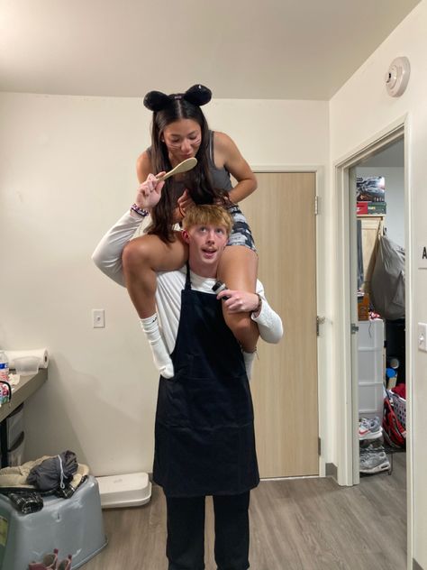 Remy And Alfredo Costume, Linguini And Colette Costume, Remy And Chef Costume, Rattitoue Costume, Remi And Linguini Costume Couple, Remi And Chef Costume, Ratatouille And Linguini Costume, Linguini And Remy Halloween Costume, Ratatoullie Couple Costume