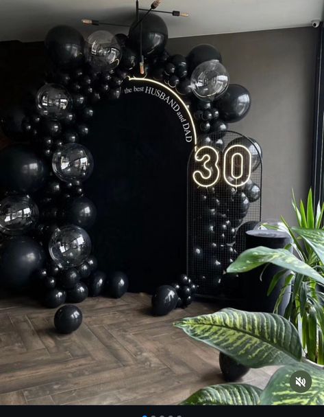 30 Mens Birthday Party, Men Balloon Decor, Men 30th Birthday Party, 30th Birthday Ideas For Men, Masculine Birthday Party, Birthday Balloon Arch, 30th Birthday Sign, 30th Birthday Balloons, 30th Birthday Men