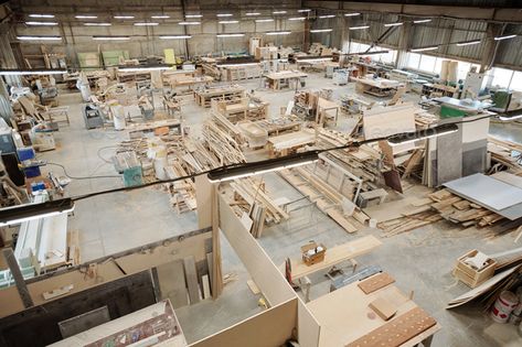 Furniture Factory Architecture, Furniture Workshop, Warehouse Workspace, Workshop Space Design Architecture, Furniture Factory Layout Plan, Textile Workshop Architecture, Woodworking Factory, Factory Layout, Office Layout Plan