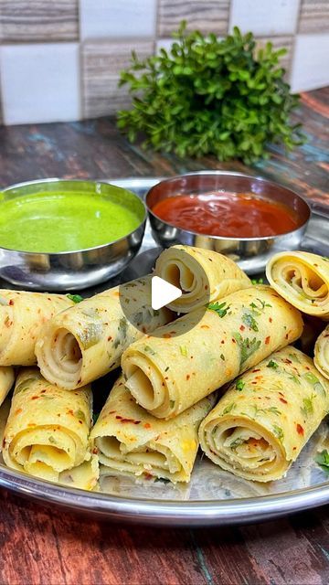 Brkfst Recipes Indian, Best Vegetarian Breakfast Recipes, Suji Dhokla Recipe, Suji Snacks Recipe, Suji Breakfast Recipes, Easy Nashta Recipe, Indian Snack Recipes Vegetarian, Indian Food Recipes Vegetarian Snacks, Indian Snacks Recipes Easy