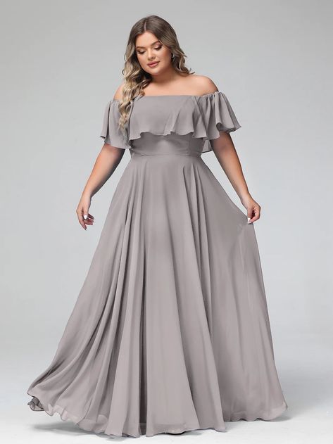 A Line Plus Size Wedding Dress, Triangle Body Shape Outfits, Simple Dress Styles, Tulle Bridesmaid Dresses, Casual Bridesmaid Dresses, Empire Waist Maxi, Tulle Bridesmaid, Plus Size Wedding Dress, Off Shoulder Gown