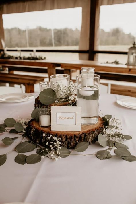 Greenery With Candles Wedding, Simple Bridal Centerpieces, Wedding Decor Tables Ideas, Wedding Table Without Centerpiece, Minimal Eucalyptus Centerpiece, Rustic Wood Wedding Centerpieces, Rustic Simple Wedding Centerpieces, Rustic Dollar Tree Wedding Decor, Woodsy Head Table Wedding