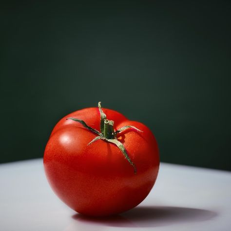 Tomato Reference Photo, Photo Reference Object, Watercolour Prompts, Color Study Reference, Fruit Photography Ideas, Random Objects Photography, Still Life Reference Photos For Artists, Food Reference Photos, Fruit References