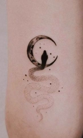 Abstract Moon Tattoo, Moonlight Tattoo, Filter Tattoo, Small Face Tattoos, Eclipse Tattoo, Venus Tattoo, Crow Tattoo Design, 3 Moon, App Filter