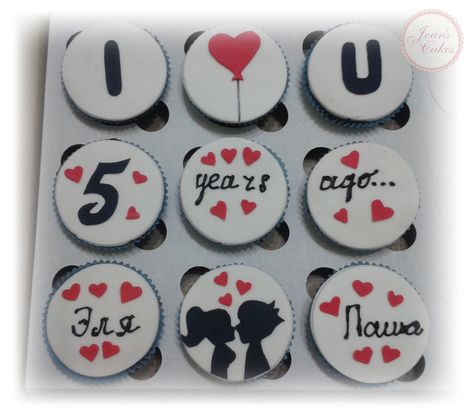 Anniversary Cupcake Ideas Couple, Anniversary Cupcakes For Him, Happy Anniversary Cupcakes, 5th Anniversary Cake, 2 Month Anniversary, 50th Birthday Party Ideas For Men, Emoji Craft, Anniversary Cupcakes, Anniversary Plans