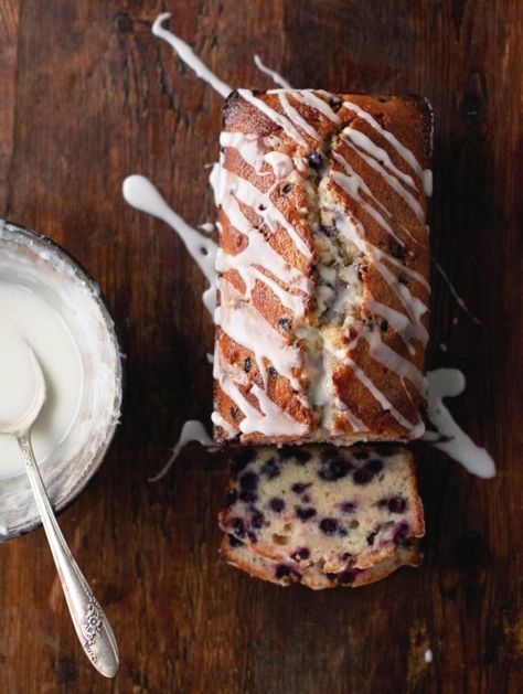 Lemon Blueberry Drizzle Bread. Lemon Blueberry Bread, Pane Dolce, Blueberry Bread, Warm Cake, Breakfast Breads, Lemon Blueberry, Quick Bread, Bagels, Williams Sonoma