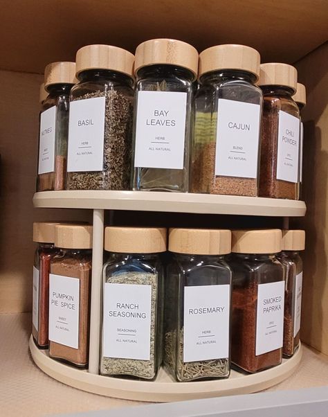 Watch Spice jar organization on Amazon Live #bathroom #organization Spice Cabnit Organization, Organised Kitchen Aesthetic, Organized Seasoning Cabinet, Spice Bottle Organization, Air Fryer Organization, Organised Spices, House Decor Gifts, Season Organizer Storage Ideas, Seasoning Organization Ideas