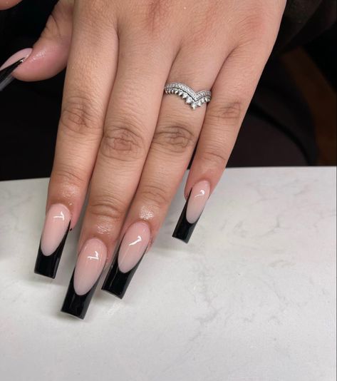 French Tip Tapered Square, Tapered Square Nail Designs, Black Frenchies, Artist Nails, Long Square Nails, Tapered Square Nails, Square Nail, Square Nail Designs, Tapered Square