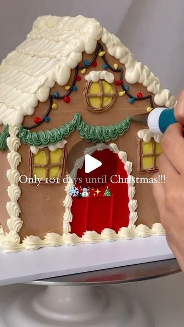 Mrs Claus on Instagram: "OMG!!! Only 101 until Christmas! Tell everyone❄️❄️❄️❄️☃️✨🎄🥂🍾
#Christmas #MerryChristmas #ChristmasSpirit #HolidayCheer #ChristmasMagic #FestiveDecor #SantaIsComing #WinterWonder #ChristmasVibes #ChristmasLove" Gingerbread House Frosting, Cinnamon Buttercream, Gingerbread Man Decorations, Easy Christmas Cake Recipe, Man House, Gingerbread House Recipe, Christmas Themed Cake, Buttercream Decorating, Xmas Treats