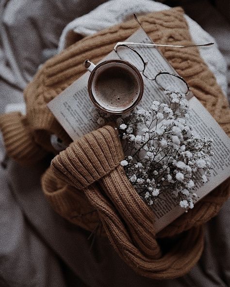 Sharon Core, Astoria Greengrass, Hygge Aesthetic, Moleskine Art, Cozy Hygge, Color Dream, Dark Academia Aesthetic, Christmas Couple, + Core + Aesthetic