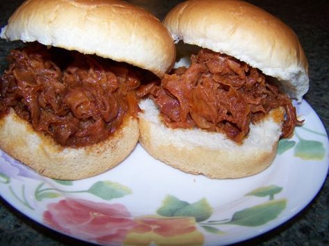 Pittsburgh Style Ham BBQ Sandwiches Recipe - Food.com Ham Barbecue, Bbq Sandwich Recipe, Ham Bbq, Slow Cooker Pulled Pork Sandwiches, Bbq Sandwiches, Barbecue Sandwiches, Bbq Sandwich, Heinz Ketchup, Pork Sandwiches