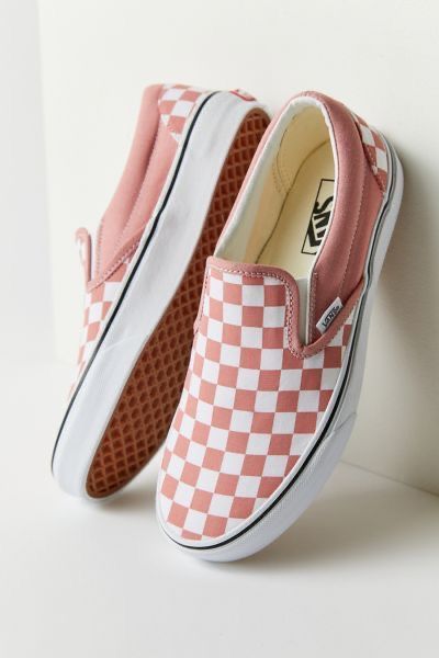 Pastel Vans, Vans Slip Ons, Vans Shoes Women, Wall Style, Sneakers Slippers, Vans Checkerboard, Pants Outfit Men, Best Shoes For Men, Cute Sneakers