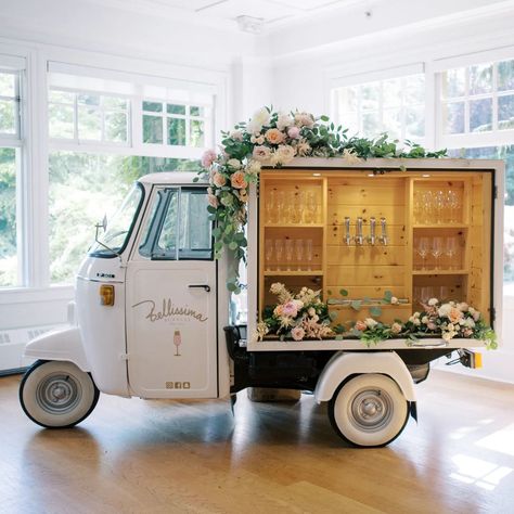 Bar Cart For Wedding, Champagne Cart Wedding, Champagne Truck, Champagne Cart, Mobile Bar Cart, Coffee Cart, Market Displays, Coffee Carts, Mobile Bar