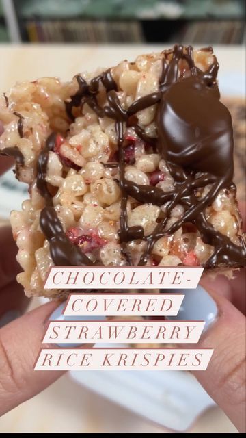 Elizabeth Kahle on Instagram: "Since I’m about to be 30 and my joints have started to ‘snap, crackle, and pop’, I wanted to make a more adult version of the classic childhood treat: chocolate-covered strawberry Rice Krispie treats. The combination of freeze dried strawberries and strawberry jam notch up this flavor to 💯 and the wonderful thing? You can apply this principle to any freeze dried fruit-jam combo you can get your hands on 🍓🫐🍊 *Ingredients* •2 tbsp butter •1/3 cup strawberry jam • Strawberry Rice Krispie Treats, Covered Strawberry, Rice Krispie Cereal, Chocolate Covered Strawberry, Baking Videos, Freeze Dried Fruit, Freeze Dried Strawberries, Fruit Jam, Dried Strawberries