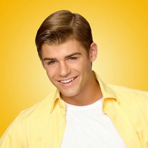 Teen Beach Movie Tanner Tanner Teen Beach Movie, Teen Beach Movie Characters, Teen Bech Movie, Garret Clayton, Team Beach Movie, John Deluca, Beach Movies, Teen Beach 2, Garrett Clayton