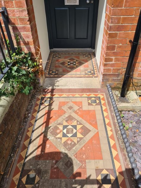 Front Garden Tiles Victorian Terrace, Victorian Pathway Tiles, Victorian Tiles Porch, Victorian Tiles Front Path, Victorian Path, Path Tiles, Front Garden Path, Victorian Front Garden, Street Plan