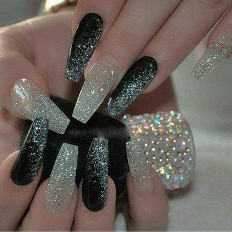 Black Silver Nails, Black White Nails, Silver Nail Art, Nagellack Trends, Special Nails, Super Nails, New Nail Art, Nails Black, Acrylic Nails Coffin