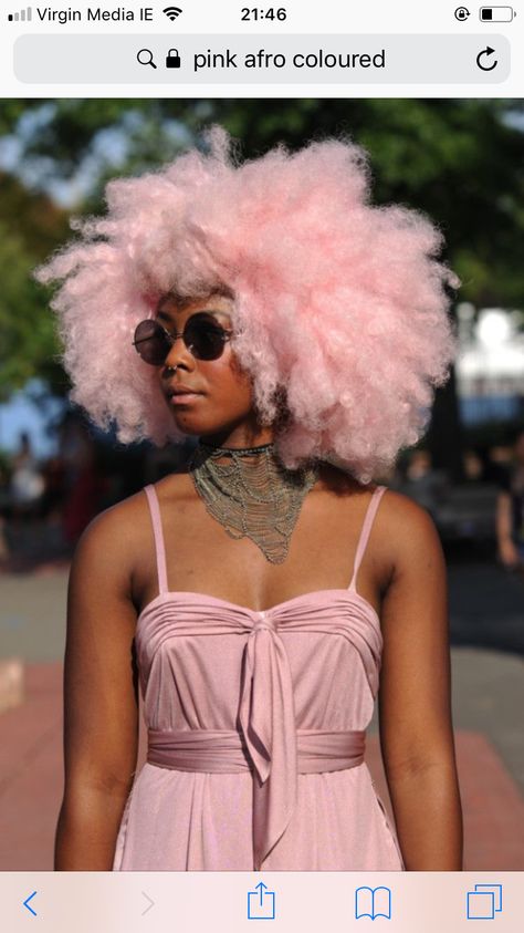 Indie Outfits Aesthetic, Hair Haircuts, Afro Punk, Long Hair Girl, Colored Hair, Indie Outfits, Afro Hairstyles, Natural Hairstyles, Black Is Beautiful