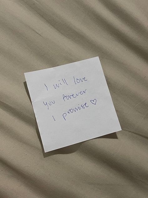 Sorry Later For Boyfriend, Im Sorry Messages Texts, Sorry Boyfriend Quotes, Message To Say Sorry To My Boyfriend, Cute Love Sticky Notes, I Love You Written On Paper, Sorry Notes To Boyfriend, Sorry Gifts For Boyfriend, Sorry Quotes For Her