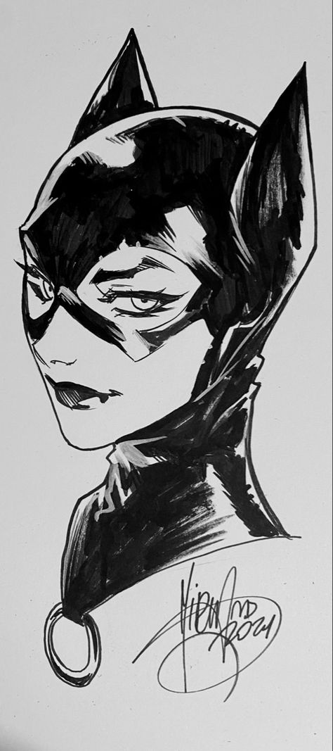 Catwoman commission art by Mirka Andolfo Catwoman Drawing, Marvel Comics Drawing, Superhero Sketches, Catwoman Comic, David Finch, Woman Sketch, Traditional Ink, Art Drawings Sketches Pencil, Dc Comics Artwork