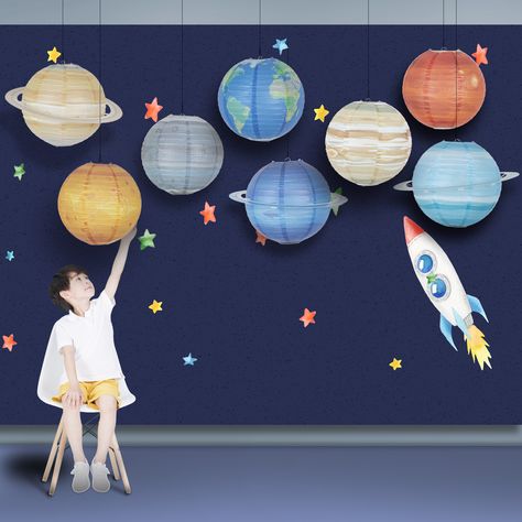 Solar System Birthday Party Decorations, Solar System Party Decorations, Planets Hanging From Ceiling Diy, Planets Hanging From Ceiling, Planet Lanterns, Planet Birthday, Space Theme Classroom, Planet Party, Post Prom