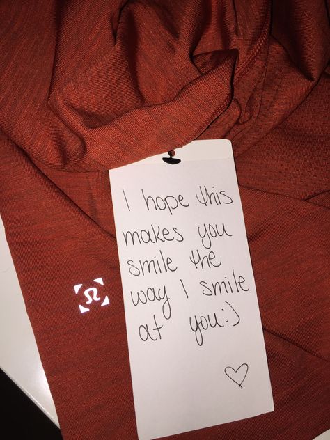 Merry Christmas Note To Boyfriend, Just Cause Gifts Boyfriends, Small Christmas Gifts For Boyfriend, Christmas Idea For Boyfriend, Cheap Bf Gift Ideas, Christmas Gift Ideas For Boyfriend Diy, Presents For Gf, Christmas Notes For Boyfriend, Diy Boyfriend Christmas Gifts