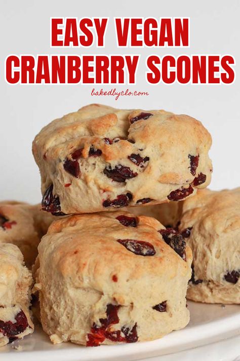 stack of vegan cranberry scones Vegan Cranberry Scones, Vegan Cranberry Bread, Vegan Cranberry Recipes, Vegan Scones Recipe Easy, Dried Cranberry Scones, Vegan Danish Recipe, Vegan Cranberry Muffins, Vegan Scones Recipe, Christmas Vegan Recipes