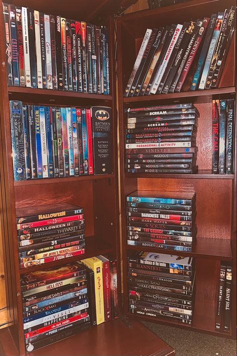 Horror Movie Shelf, Movie Shelf, Movie Storage, Horror Movie Collection, Movie Organization, Christmas Horror Movies, Horror Room, Movies Christmas, Dvd Shelves