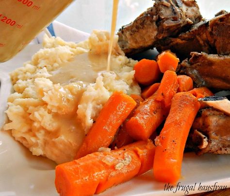 Instant Pot Pork Chop One Pot Meal - Frugal Hausfrau Mashed Potatoes Gravy, Braised Pork Chops, Instant Meals, Gravy For Mashed Potatoes, Garlic Baked, Instant Pot Pork Chops, Ip Recipes, Electric Pressure Cooker Recipes, One Pot Meal