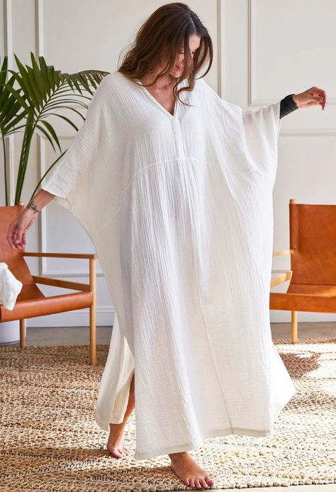 Camryn Byer’s Ocean + Main Review and Discount Code Loungewear Dress, Kaftan Dresses, Hippie Fashion, Quoi Porter, Flowing Fabric, Flowy Design, Inner Goddess, Gauze Dress, Cotton Dress Summer