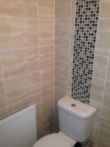 Tiles Behind Toilet, Wall Behind Toilet, Mosaic Tiles Bathroom, Behind Toilet, Bathroom With Bathtub, Tiles Toilet, Tiled Wall, Mosaic Bathroom Tile, Toilet Wall