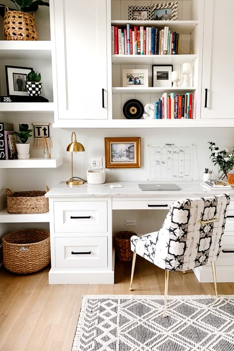 Office Nook Built Ins, Small Office With Book Shelves, Built In Desk Storage, Bookshelves Office Ideas, Built In Office Desk And Cabinets Corner, Small Office With Built Ins, Small Built In Office, Built In Desk With Cabinets, Desk Built In