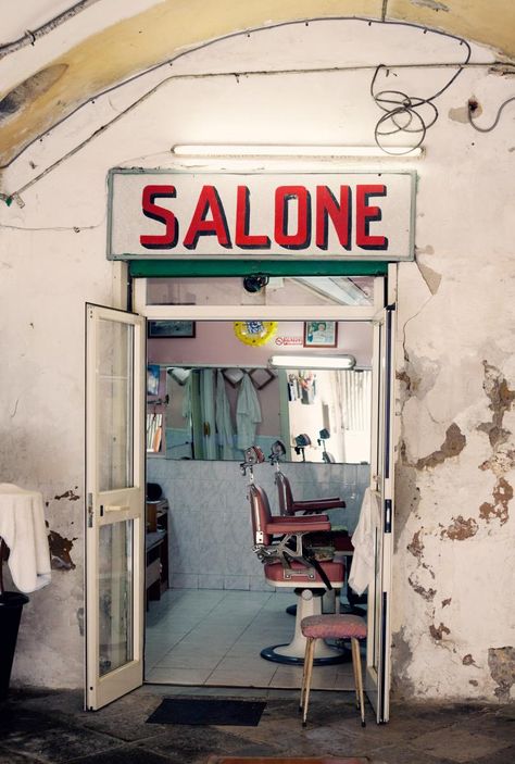 Things we love about Naples . . . to have a haircut here. Italian Hair, Vehicle Signage, Barber Logo, Barbershop Design, Typographic Logo Design, Barber Shop Decor, Vintage Barber, Shop Fronts, Vintage Italy