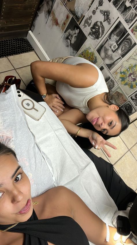 Bestie tatto appointment aesthetic pic Tattoo Appointment Aesthetic, Appointment Aesthetic, Tattoo Friends, Tattoo Appointment, Bestie Tattoo, Vision Board Pictures, Friend Tattoos, 2025 Vision, 2024 Vision