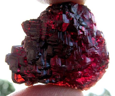 Minerals Crystals Stones, Spessartine Garnet, Birthstone Gems, Mineral Jewelry, Post Rock, Spessartite Garnet, Natural High, Elements Of Design, Mineral Stone