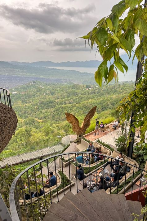 5 Beautiful Cafes in Kintamani With Epic Volcano Views - Bali Untold Kintamani Bali, Mount Batur, Western Dishes, Modern Cafe, Gili Island, Itinerary Planning, Cool Cafe, Bali Travel, Ubud